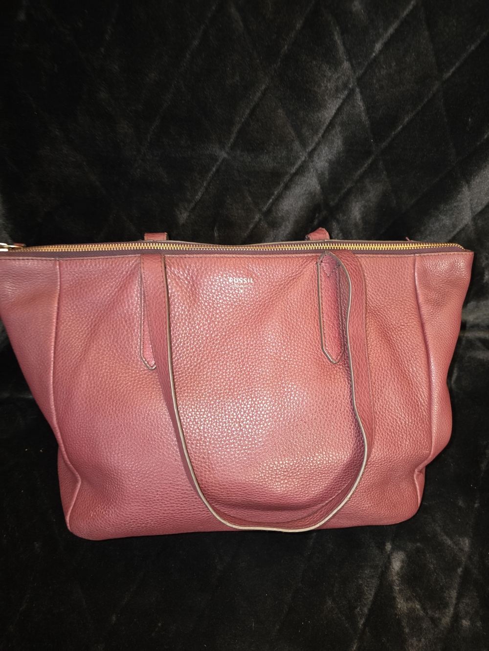 Fossil Pebbled Leather Tote in Burgundy